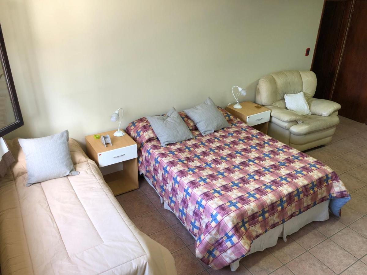 A Un Paso De Todo !!! Lo De Richard Apartment อูซัวยา ภายนอก รูปภาพ